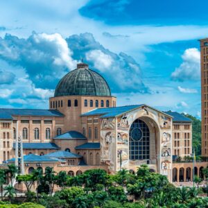 Aparecida do Norte: Fé, Cultura e Hospitalidade no Coração do Vale do Paraíba